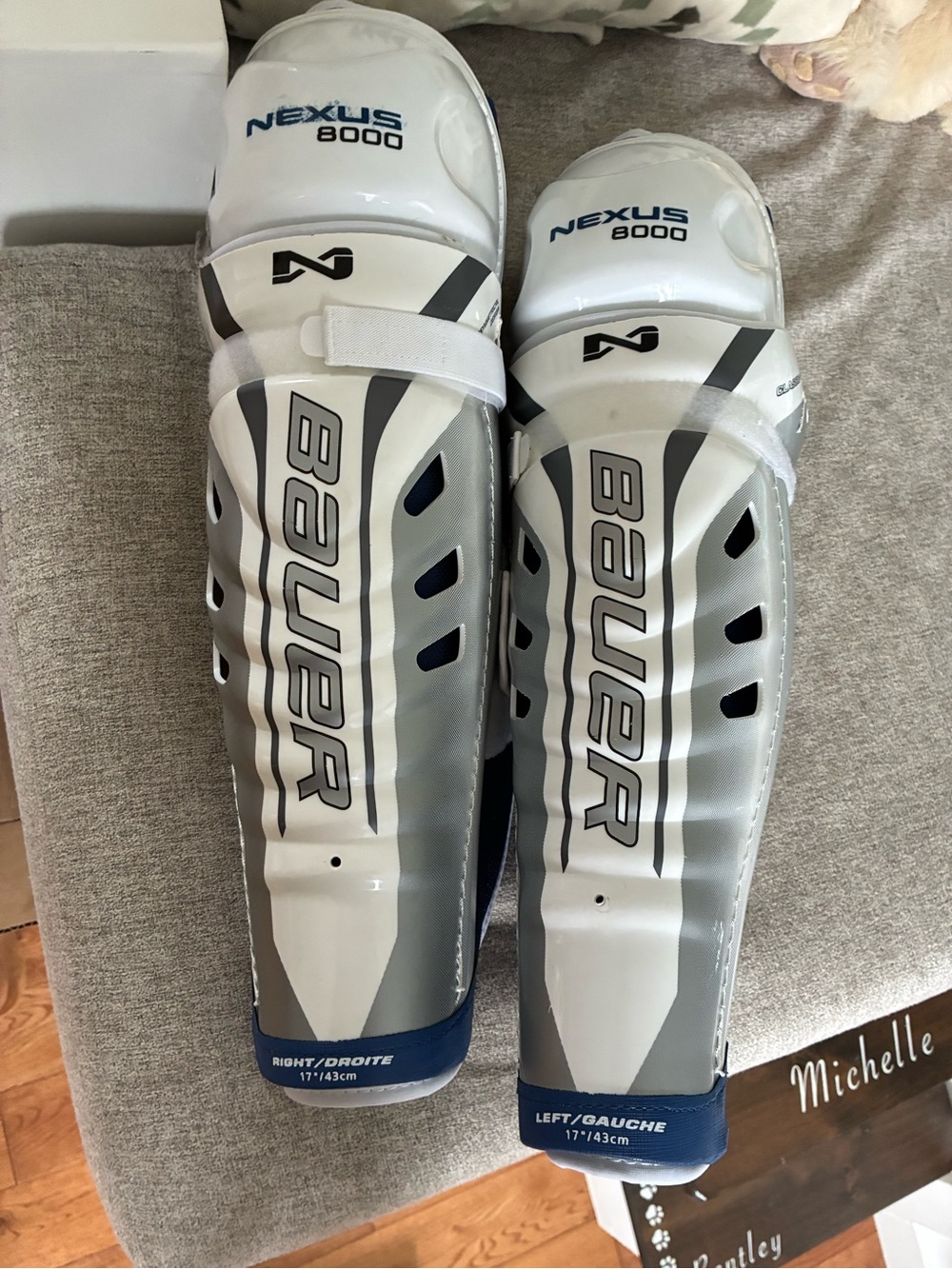 Bauer Nexus 8000 White, Gray & Blue Shin Guards size 17